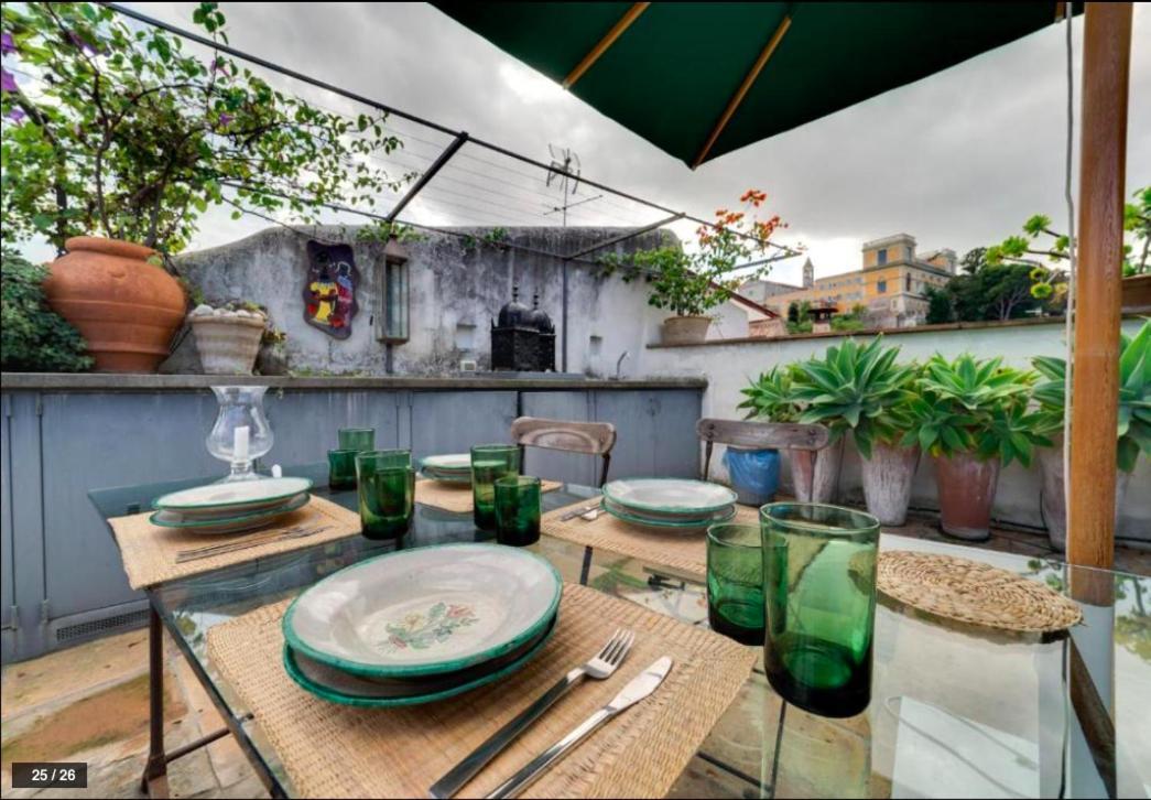 Luxury Art Apartment In Trastevere With Terrace Rome Extérieur photo